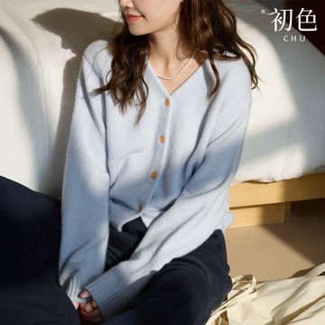 初色 甜美風純色V領長袖單排扣針織毛衣上衣女上衣-共2色-15753(M-XL可選)