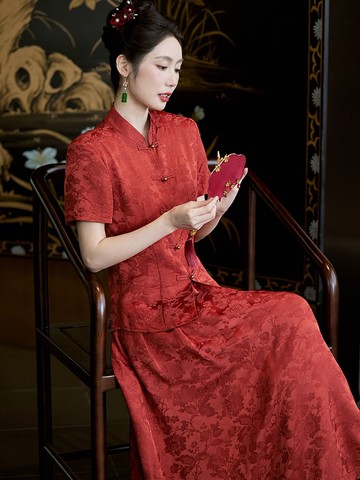 落霞 紅色兩件式套裝 訂婚改良唐裝 新中式國風 新娘婚禮晨袍禮服
