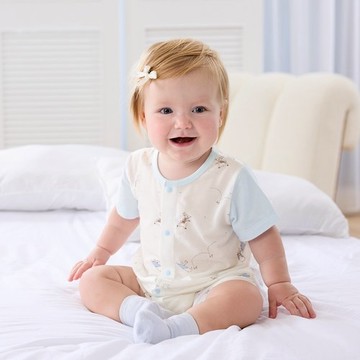 翻滾比得短袖兔裝 (天絲洞感緹花布)