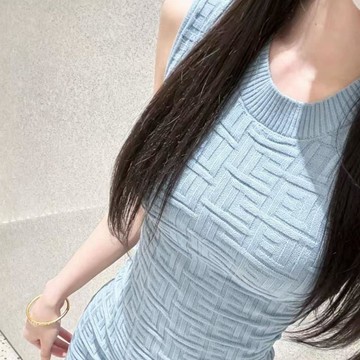 7842名使用者😊 包臀短洋裝 針織連身裙 藏藍 修身顯瘦 性感御姐 純欲辣妹 夏季 小蠻腰