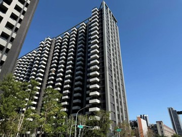 近美術館.中都重劃區.美樹大悅三房平車｜高雄市三民區十全三路