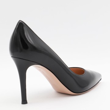 Gianvito Rossi Black Leather Pumps