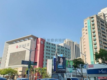 【巨蛋百貨旁｜華爾道夫三房平車捷運美宅】｜高雄市左營區新莊一路