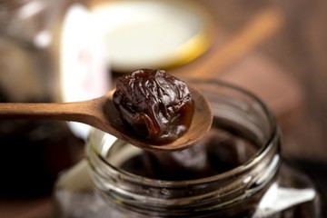 TNE冰糖梅果【Q彈口感)】爽口不膩 健康美味  休閒美食 緩解油膩
