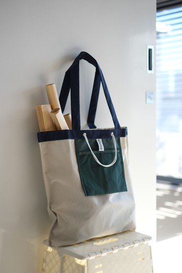 DAILY 2 用托特包 / 撞色款 象牙白 × 綠色