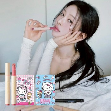 520粉愛你🎀【Nature Republic】水漾蜜果唇筆+Hello Kitty 悠遊卡盲包組