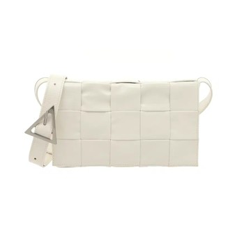 BOTTEGA VENETA CASSETTE 系列經典大格編織肩背包翻蓋包斜背包
