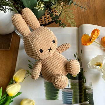 BON TON TOYS Miffy米菲兔ECO燈芯絨填充玩偶-奶茶 23cm