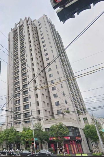 登陽步康橋一卡皮箱即可入住◆三房平車｜台中市大里區爽文路