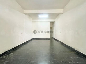 益民商圈興大附中旁｜7房臨路透天｜台中市大里區西榮路