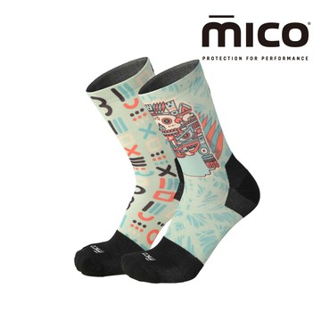 MICO 不對稱印花輕量中筒自行車襪 CA1340  / 960 VAR 10淺綠