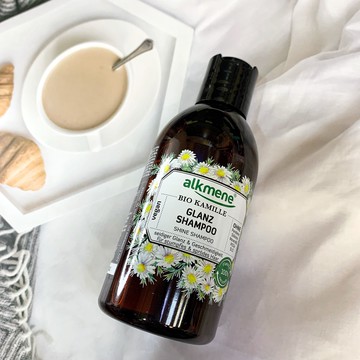 德國 alkmene 洗髮露 250ml 薰衣草 蕁麻 洋甘菊 金盞花 附發票【心心哈德】現貨 全館499超取免運｜滿額領券最高現折$200｜雙12嘉年華⚡專櫃 美妝 香氛 保養 禮享保養 香約聖誕 美的三次方