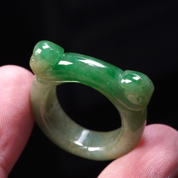 飄陽綠翡翠如意玉戒 | 國際17圍 | 天然緬甸玉A貨翡翠 | 送禮