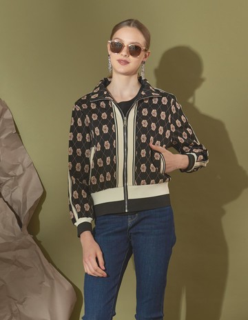 ★【喜芝梅】花紋盛宴 奢華風獨特法式花版鍊紋修身運動風拉鍊外套(兩色；M-L) 224110652