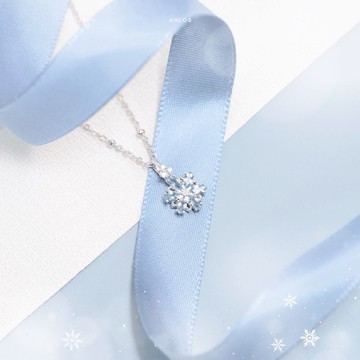 La Joie 海藍寶初雪項鏈