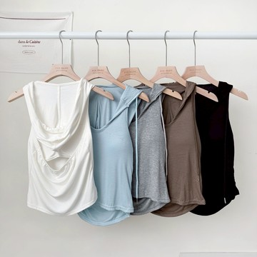 【Fee現貨5色】美式辣妹V領連帽抽繩胸墊背心 BRA TOP🔥挖背美背背心 吊帶背心 無袖上衣 秋冬背心 固定胸墊