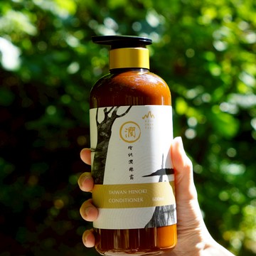 【檜山坊】 檜純潤絲露 600ml-潤髮輕薄不粘膩 南方莊園飯店指定 潤髮乳 天然精油