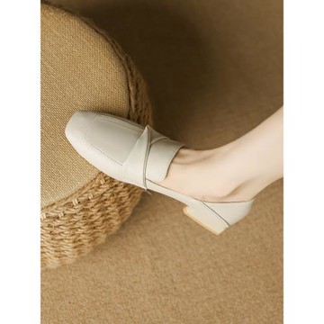 真皮樂福鞋女中跟2026年春秋新款百搭粗跟單鞋通勤方頭軟皮小皮鞋