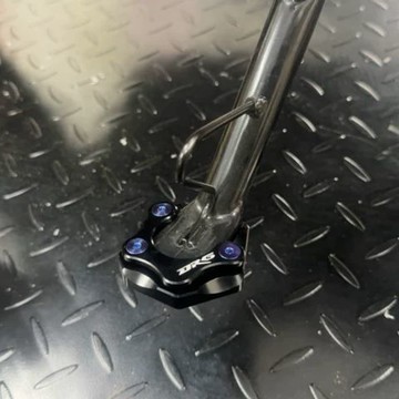✨免運 機車側柱 底座 SYM三陽 DRG158 側柱加大 駐車架 龍獸 DRGBT158 改裝側撐加大座 側柱加大墊