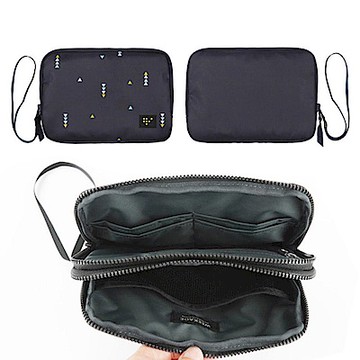 iSFun 三角點點 鋪棉化妝護照證件手拿包 3色可選