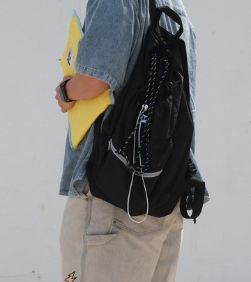 韓國品牌 MINMIN 三個口袋輕巧隨身後背包 - 黑色