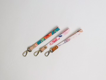 花布手機環帶   吊繩  日本花布 鑰匙圈 吊飾 手機