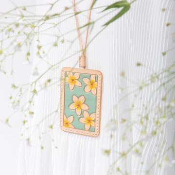 花之夏卡爾純手工雕刻薄荷綠植鞣皮真皮挂繩挂脖卡包