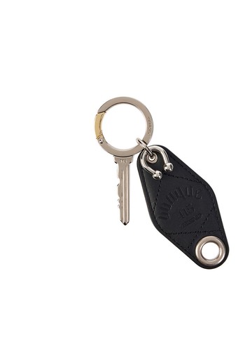 Key-shaped O-ring Leather Charm [Black]