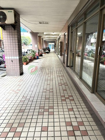 必富邑大面寬店面　自用收租佳、廣告效益大、學區旁｜桃園市桃園區龍泉五街