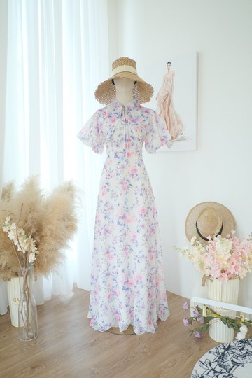 白色雪紡碎花洋裝