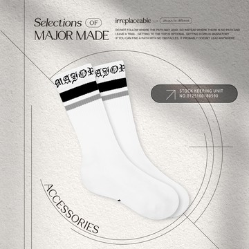 歌德字條紋字母襪