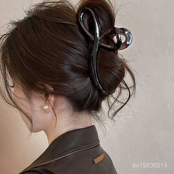 🔥限時下殺🔥高級感氣質早秋抓夾女2024新款簡約百搭後腦勺盤髮鯊魚夾髮夾頭飾