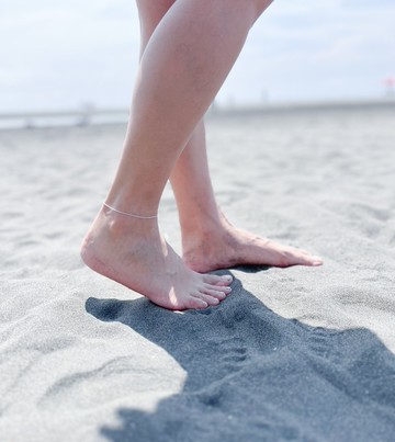 夏日必備單品—-輕盈閃耀・極細純銀腳鍊 手鍊