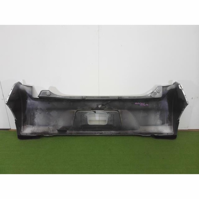 ムーヴ DBA-LA100S リア バンパー カバー S28 52159-B2640 銀
