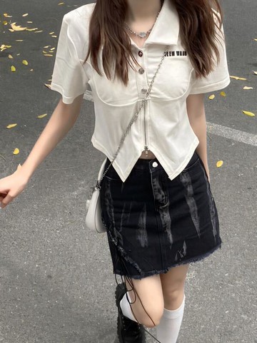 大碼女裝純欲風不規則polo衫短袖t恤港味甜辣妹半袖胖MM短款上衣