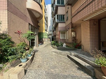 幸福優選｜北區一中中國醫｜北歐風電梯美三房｜台中市北區三民路三段