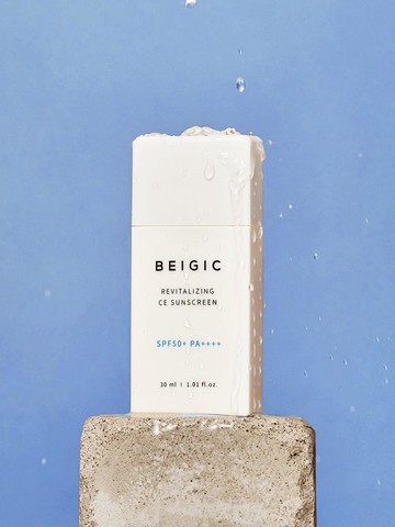 Revitalizing CE Sunscreen SPF 50