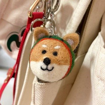 戴著西瓜帽的狗狗羊毛氈鑰匙圈 柴犬・黑柴・貴賓犬