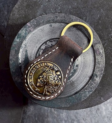 【手工製 】瘋馬皮鑰匙扣(骷髏黃銅裝飾扣)