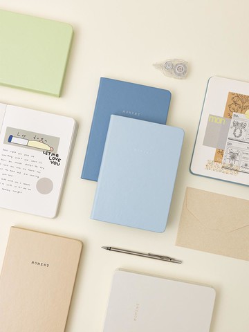 Moment Note v.5 Wired S Stationery
