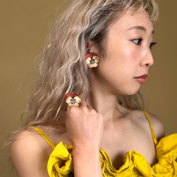 紫羅蘭刺繡耳飾 橘色