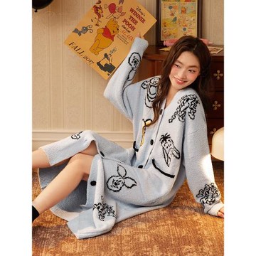 宮蝶【蓄熱型】迪士尼噗噗熊半邊絨睡衣女保暖休閑卡通睡袍家居服