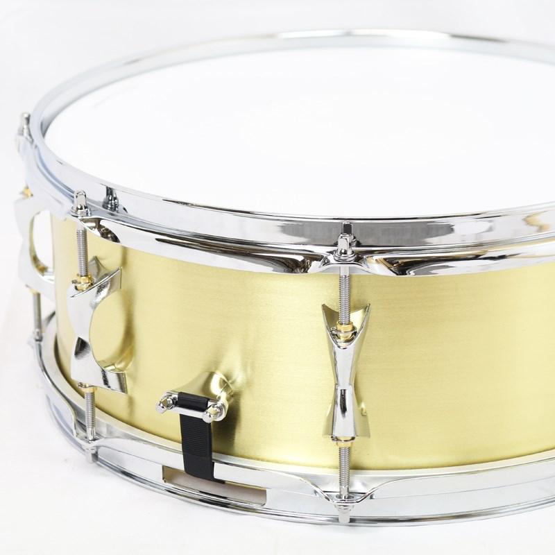 INDe Kalamazoo Brushed Lacquered Brass Limited Edition x 5.5