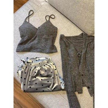 少女純欲帶胸墊睡衣女春秋款新款性感甜美吊帶開衫長褲家居服套裝