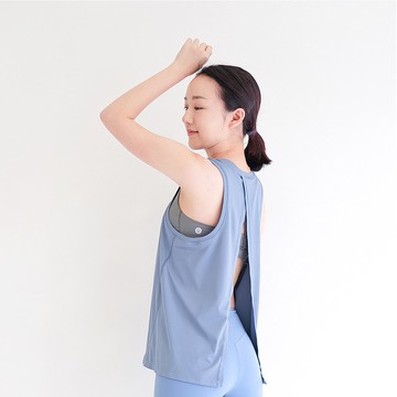 【Mukasa】DURABLE 後背開叉無袖罩衫 - 青花藍 - MUK-23042