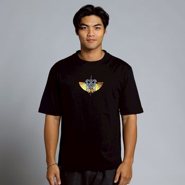 【圖騰系列】命運使者刺繡寬版五分袖中性款T