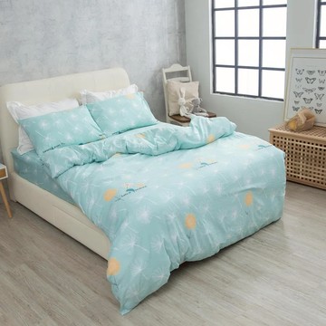 eyah 宜雅 蠶絲 x 石墨烯鋪棉涼被床包組 100%聚酯纖維表布 70%聚酯纖維+15%蠶絲+15%石墨烯纖維填充物  單人  飄飄天使 藍綠色