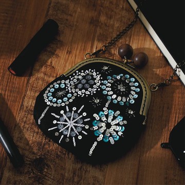 【煙花】口金包十字繡材料套組 手作包包禮物 | Xiu Crafts