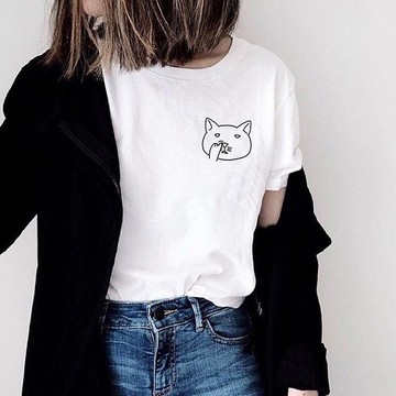 左胸 Nose Picking Cat 中性短袖T恤 白色 貓咪挖鼻孔 厭世禮物