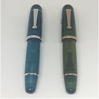 文具控專區 PENLUX 豪彼 Masterpiece GRANDE 活塞上墨鋼筆(Rainforest 雨林Deepsea深海)